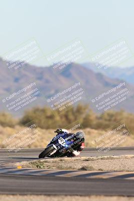 media/Dec-07-2025-CVMA (Sun) [[3e7d2de5dc]]/Race 16-Formula Middleweight/